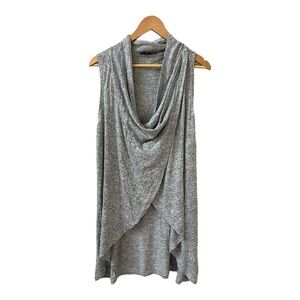 Knit tunic. Heather gray. Size M